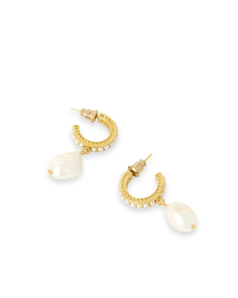 Meera Pearl earrings
