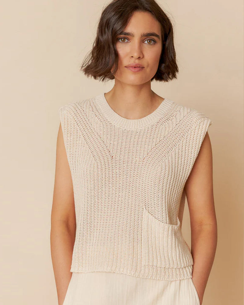 Indi & Cold Knitted Vest Ecru