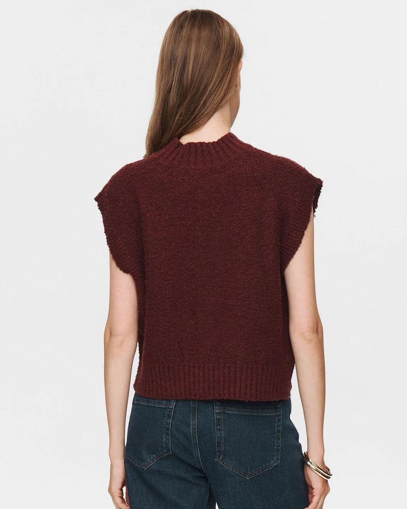 Numph Nucaly Knitted Vest