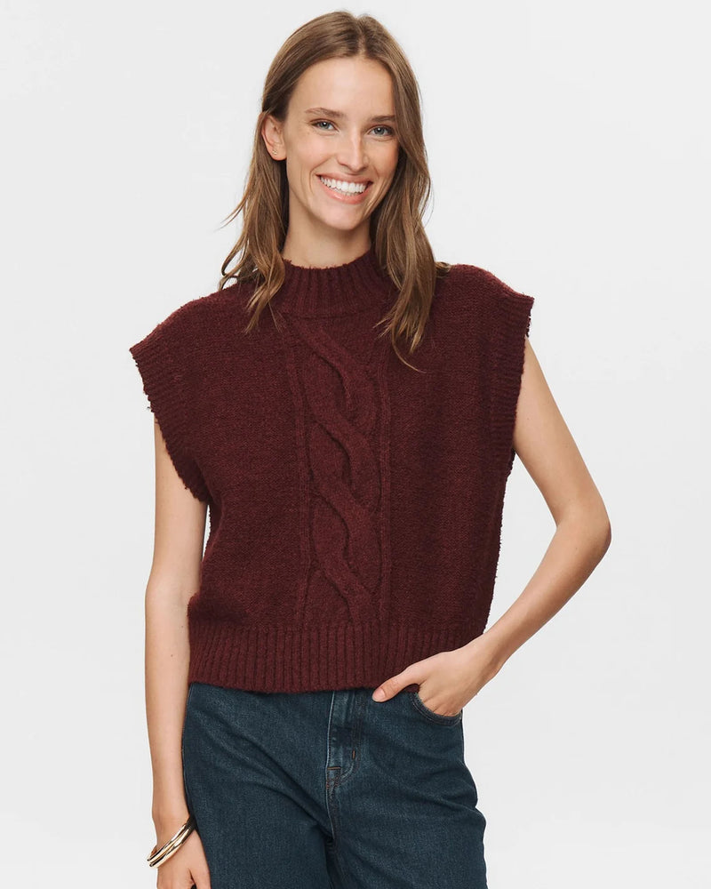 Numph Nucaly Knitted Vest