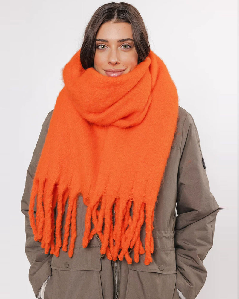 Gella Chunky Knitted Scarf